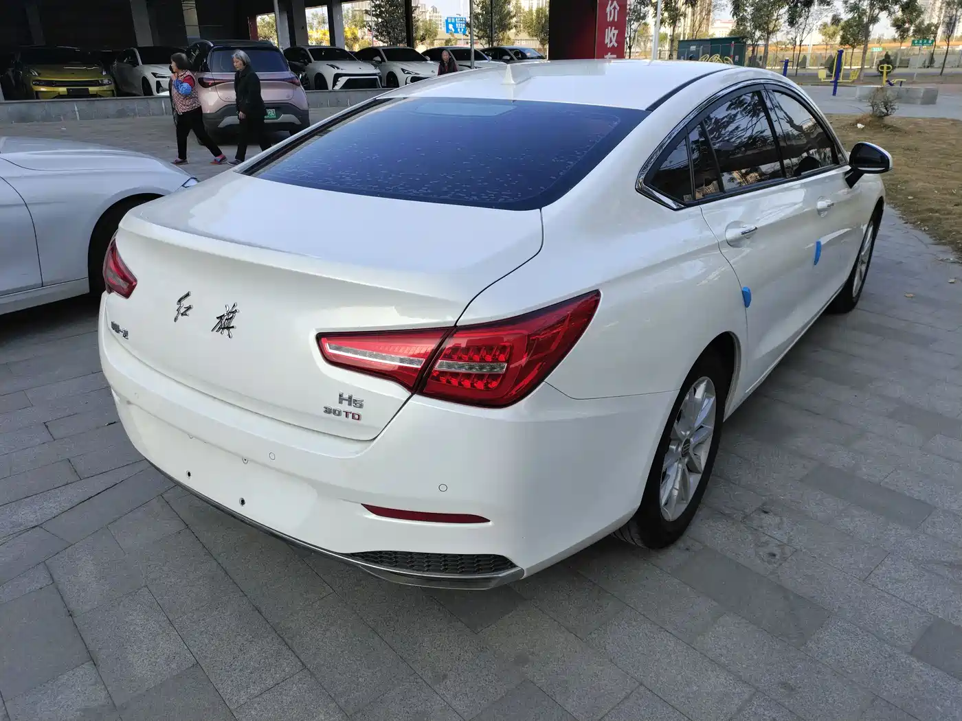 Hongqi H5 2019 30TD Style Edition фото 12