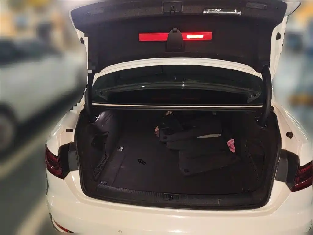 Audi A4L 2019 40 TFSI Fashion (China V) фото 10