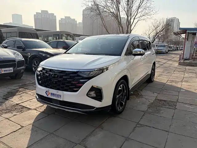 Hyundai Custo 380TGDi, Smart Love, Премиум, LUX Premium