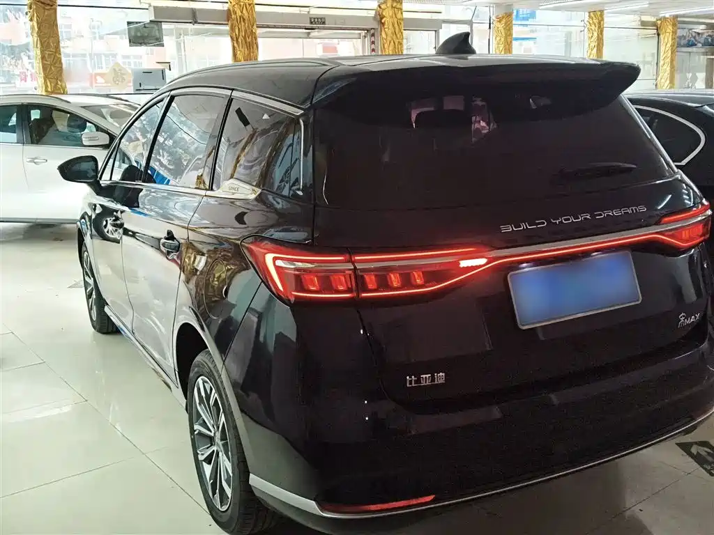 BYD Song MAX 2021 Upgrade 1.5T Automatic Luxury Edition 6-Seater фото 23