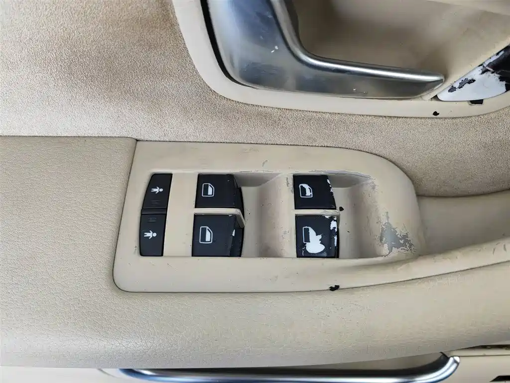 Audi A8 2008 A8L 3.2 FSI Standard фото 9