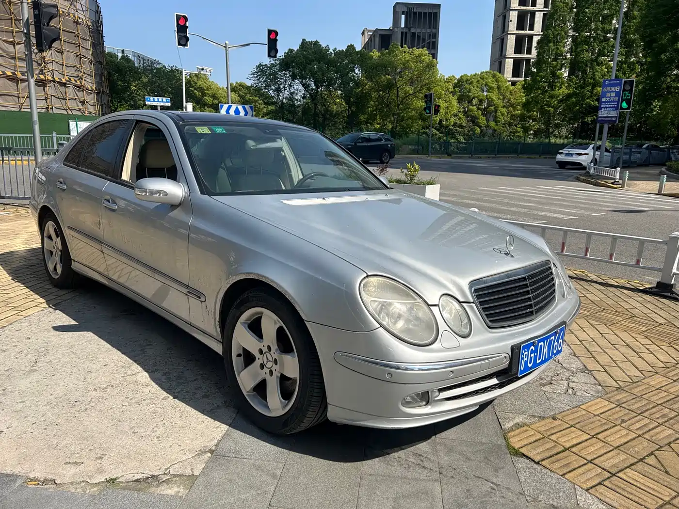 Mercedes-Benz E-Class (Import) 2006 E 500 Fashion фото 2