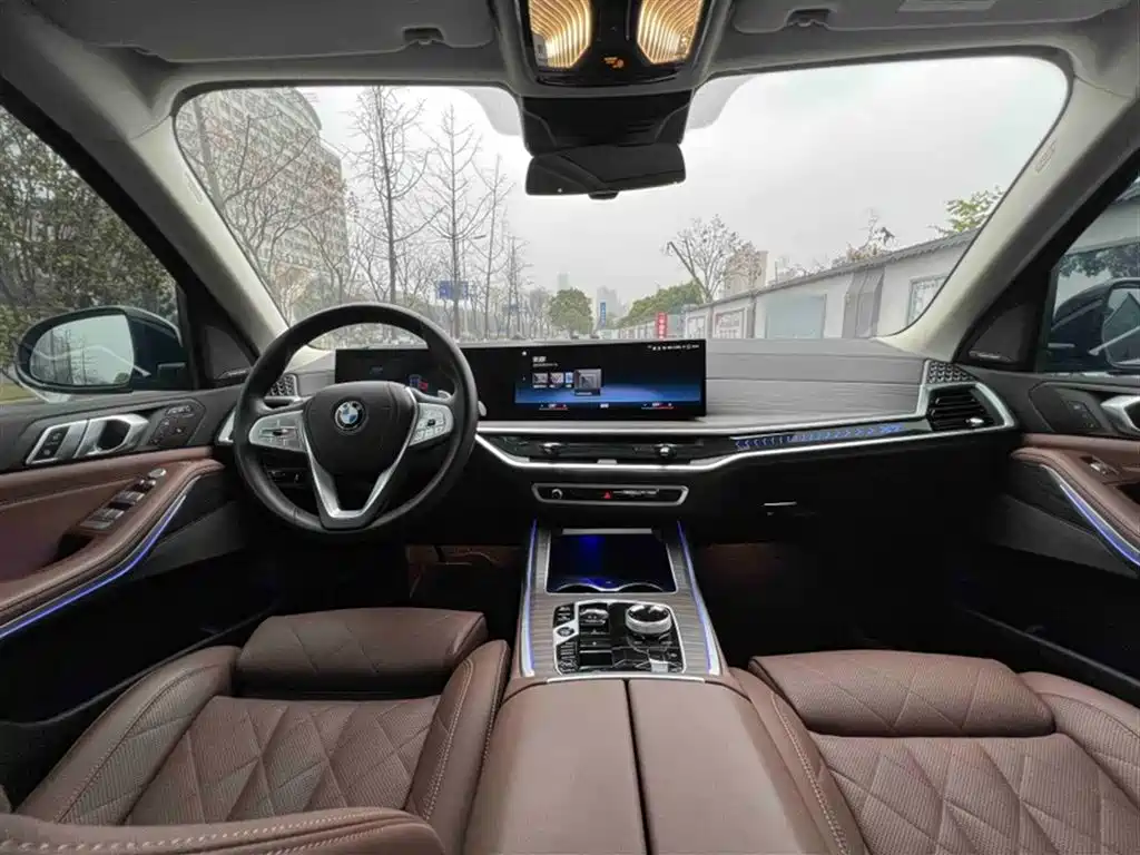 BMW X7 2023 xDrive40i Leading Luxury Package фото 9