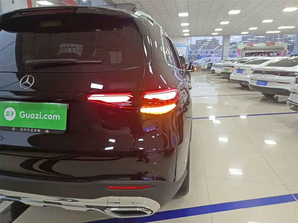 Mercedes-Benz GLC 2023 GLC 260 L 4MATIC Dynamic 7-Seater фото 24