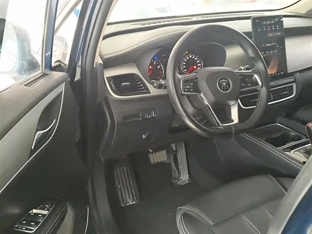 BYD Song MAX 2021 Upgrade 1.5T Automatic Luxury Edition 6-Seater фото 12