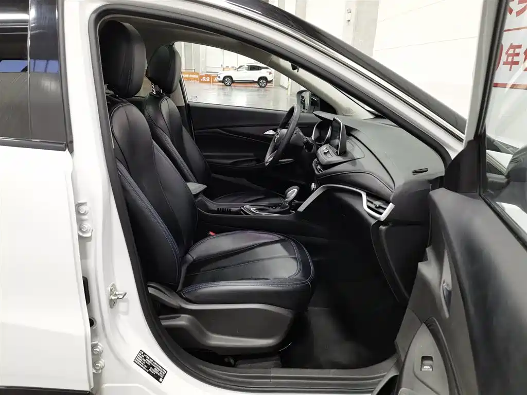 Buick Encore 2021 332T CVT Elite фото 23