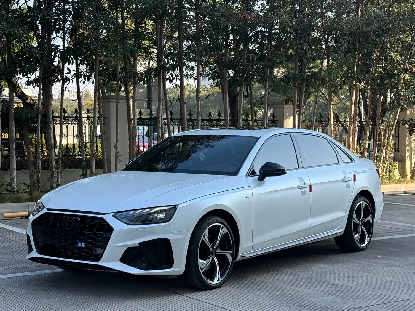 Audi A4L 2024 40 TFSI Luxury Dynamic фото 2