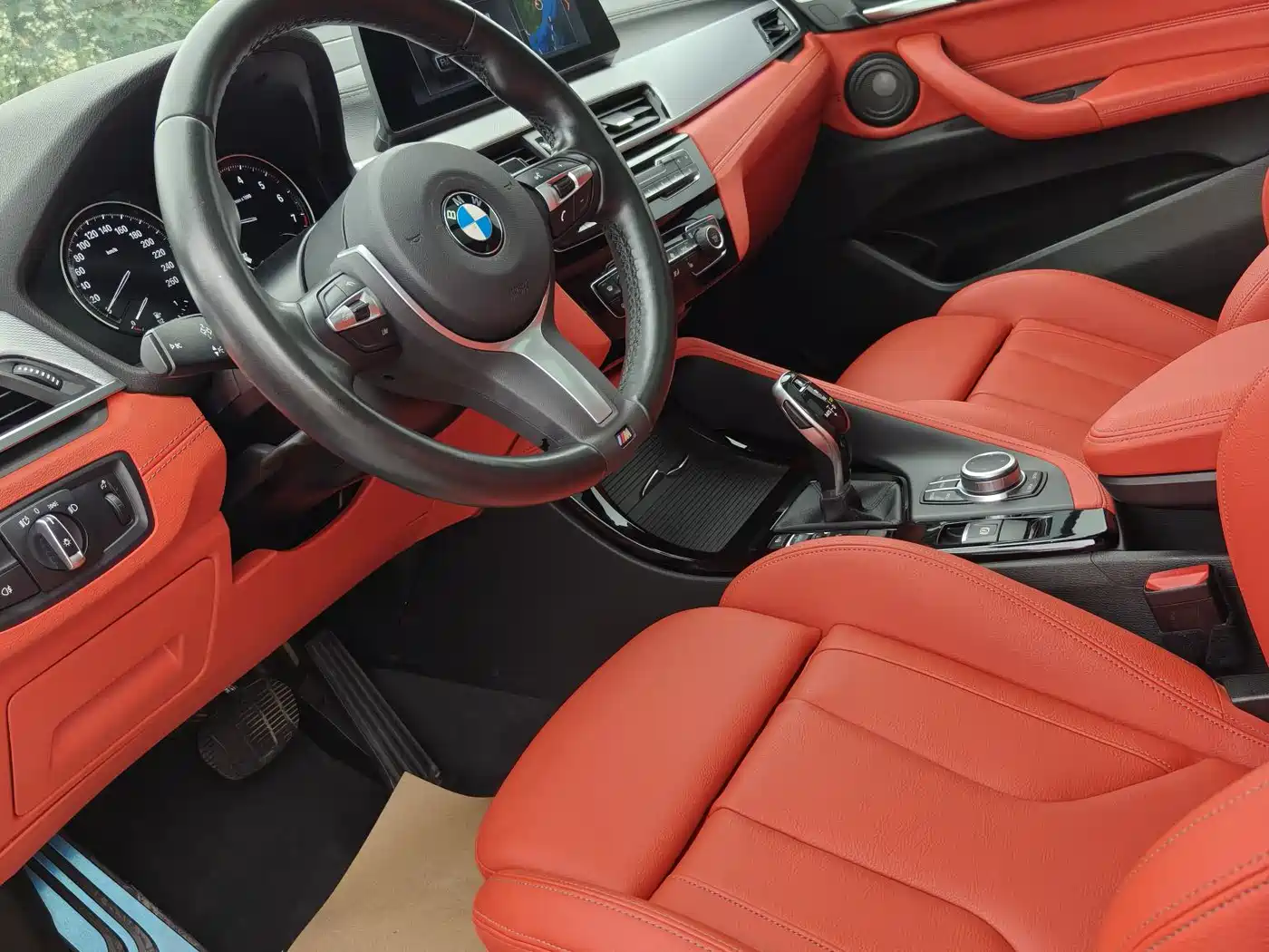 BMW X2 2020 sDrive25i Exclusive M Sport Package фото 6