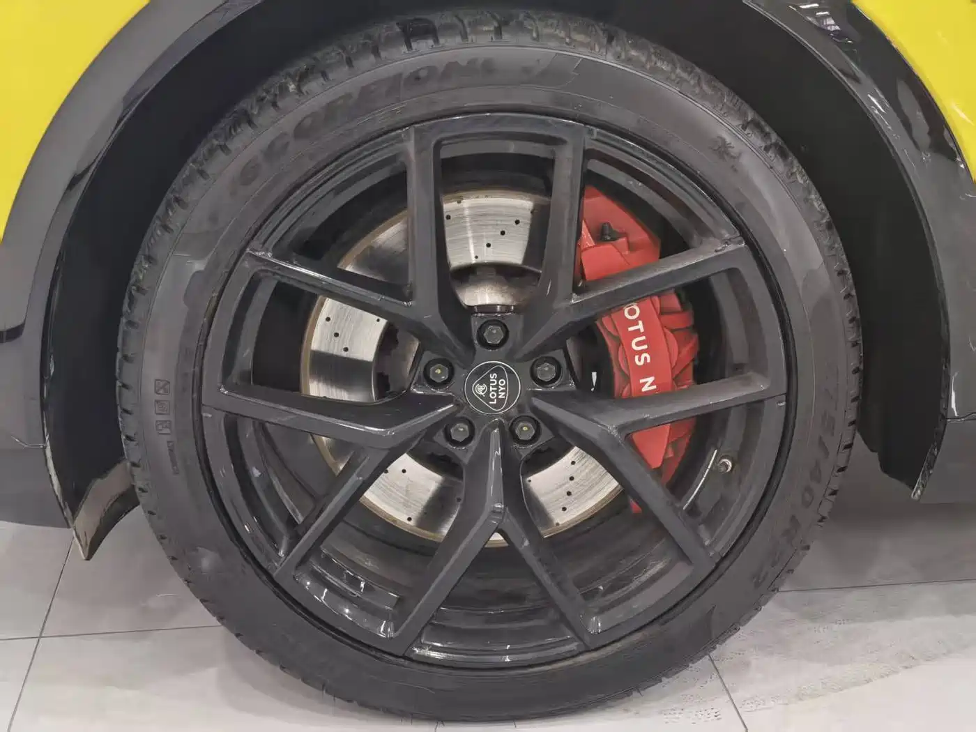 LOTUS SPORTS CAR ELETRE