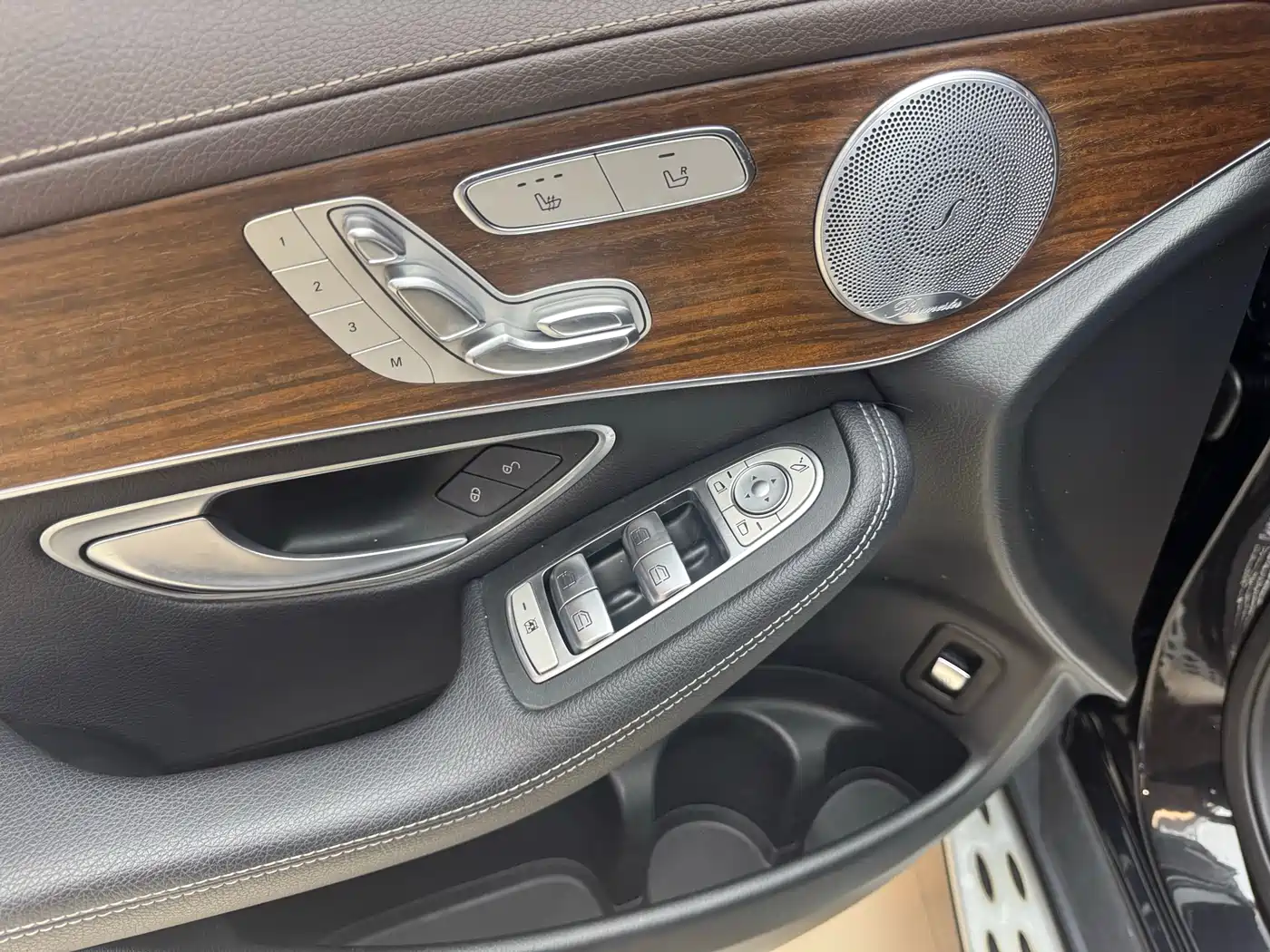 Mercedes-Benz GLC 2021 GLC 300 L 4MATIC Sporty фото 11