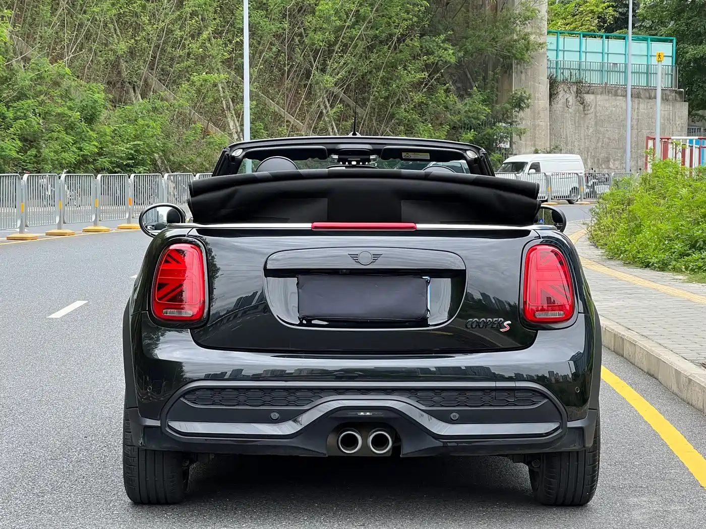 MINI 2023 Facelift 2.0T COOPER S CABRIO Artist фото 5
