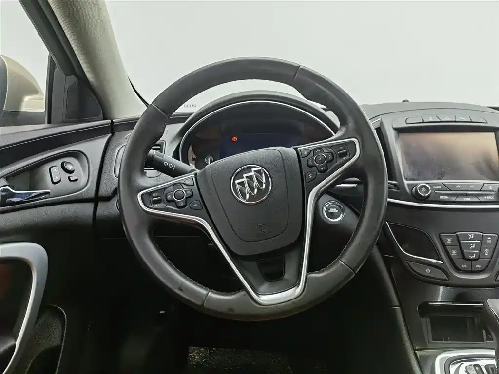 Buick Regal 2015 1.6T Elite Tech Edition фото 11