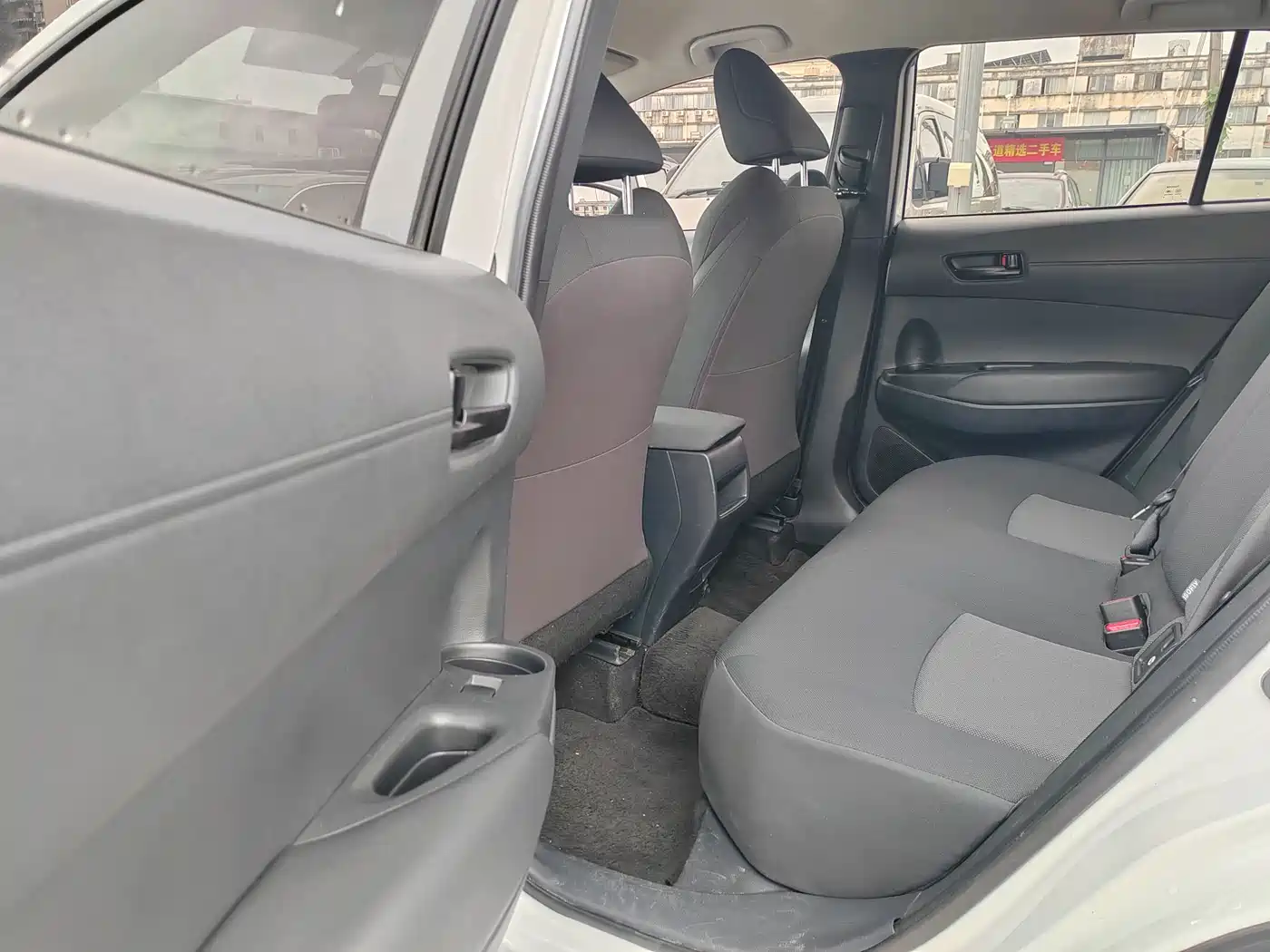 Toyota Frontlander 2023 2.0L CVT Elite Edition фото 8