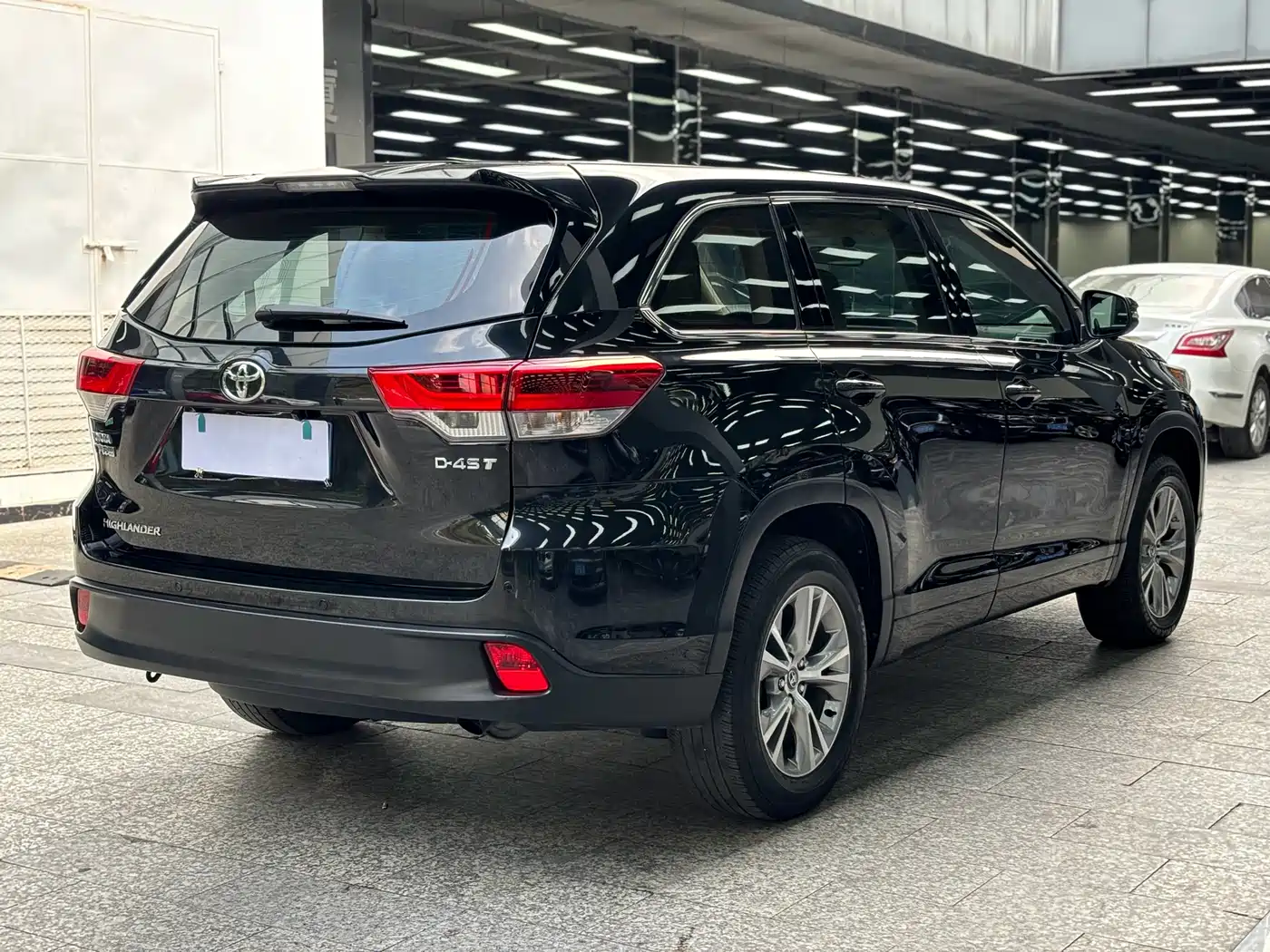 Toyota Highlander 2018 2.0T 2WD Elite 7-Seater China VI фото 15