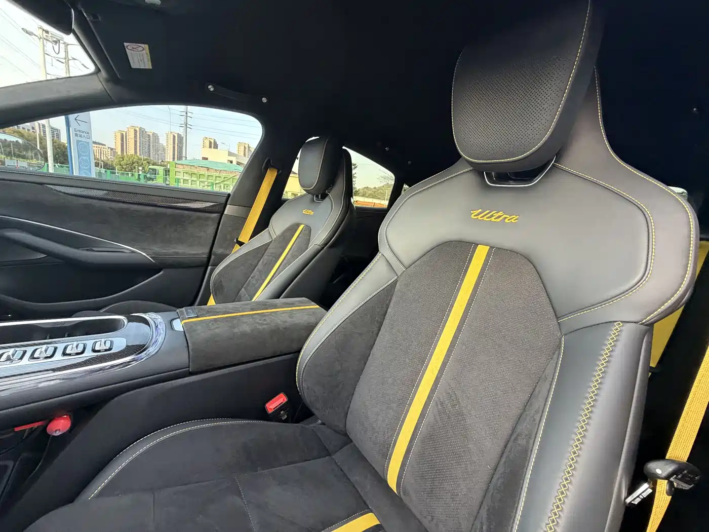 XIAOMI CAR XIAOMI SU7 ULTRA