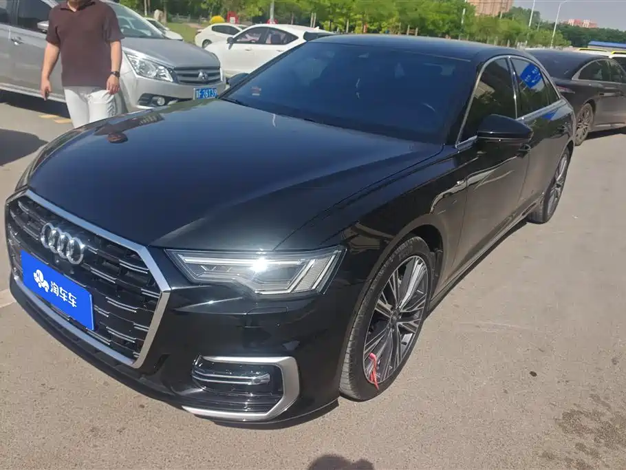 Audi A6L 2024 45 TFSI quattro Exclusive Dynamic
