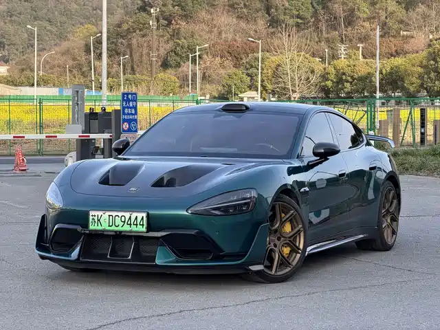 XIAOMI CAR XIAOMI SU7 ULTRA