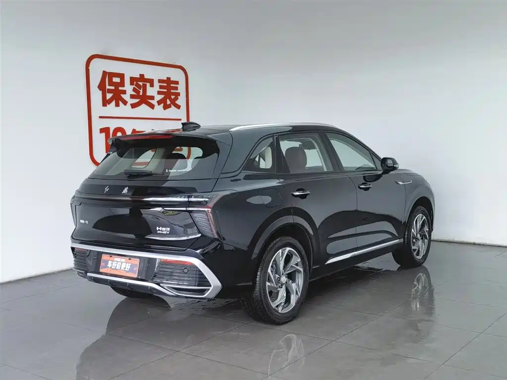 Hongqi HS3 PHEV 2025 125km Jingwei 2 Million Commemorative Edition фото 2