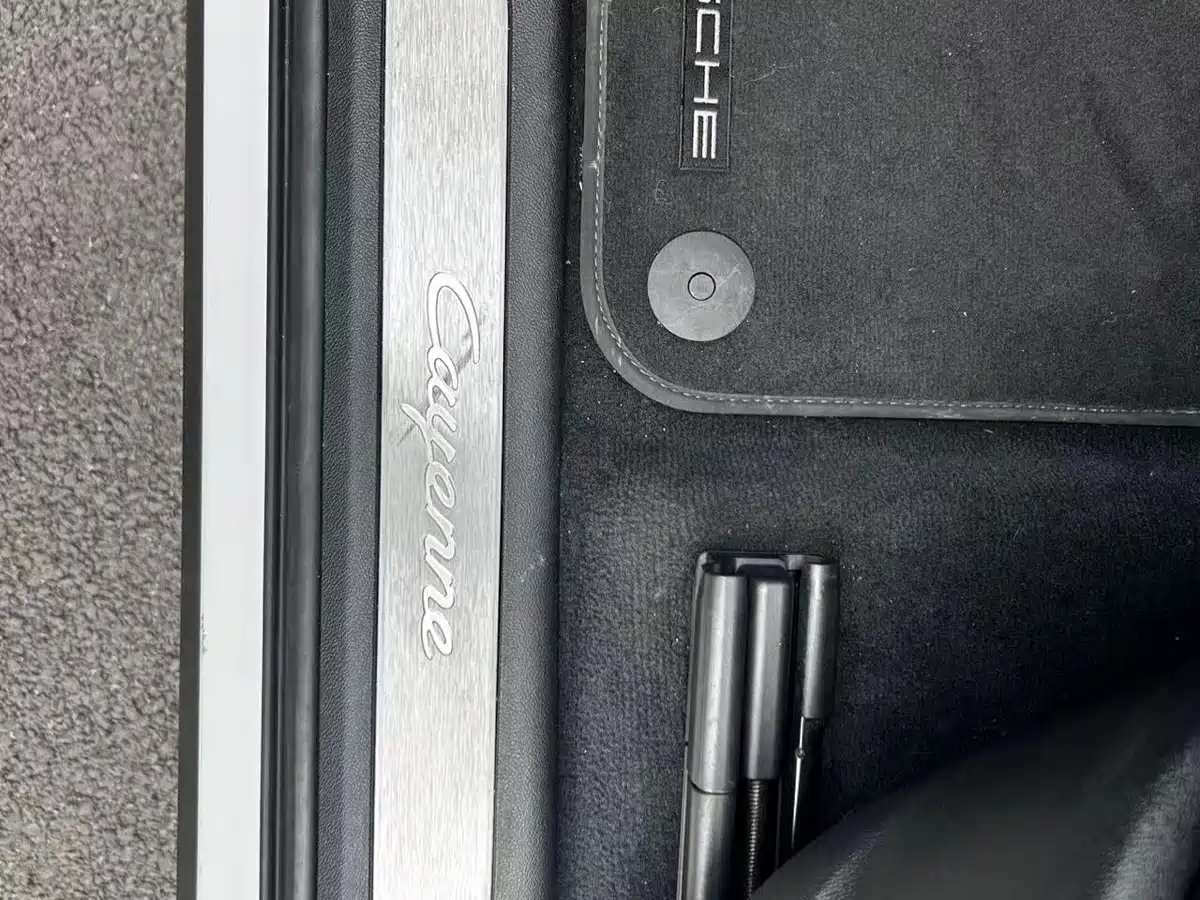 Porsche Cayenne 2018 Cayenne 3.0T фото 9