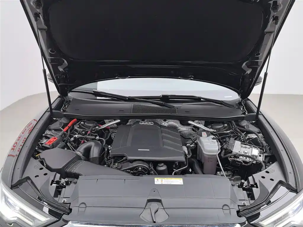 Audi A6L 2020 40 TFSI Luxury Dynamic фото 6