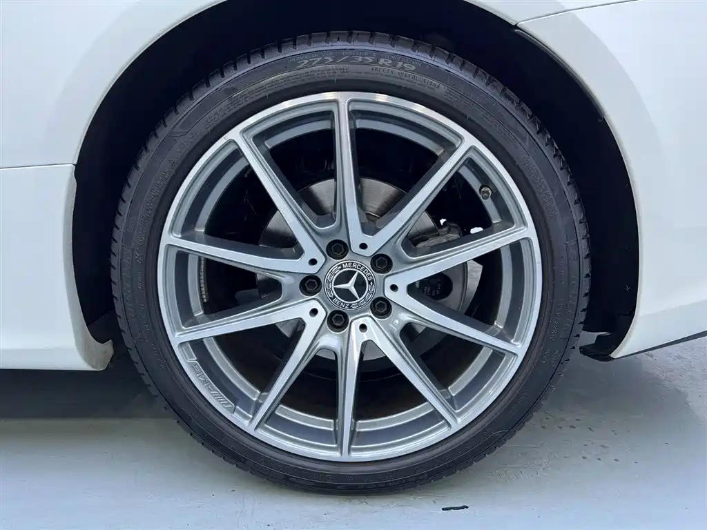 MERCEDES-BENZ E-CLASS (IMPORTED)