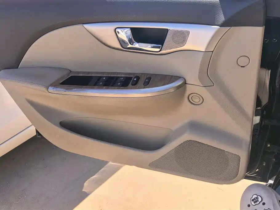 Buick Excelle 2015 1.5L Manual Classic фото 7