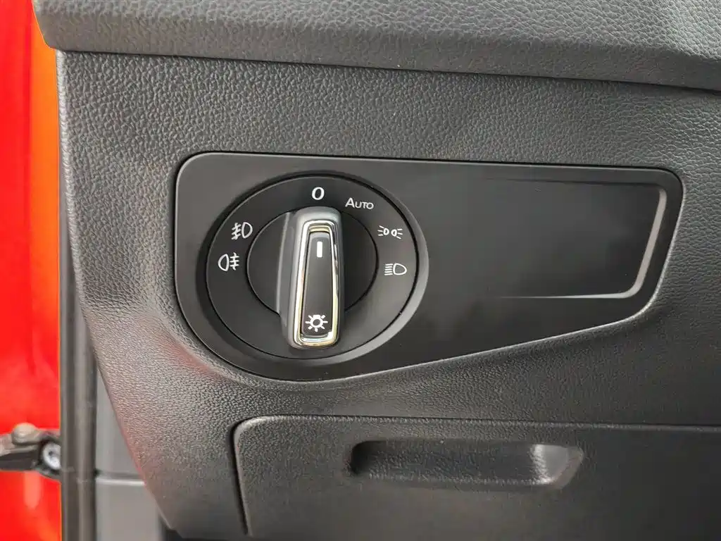 Volkswagen Tiguan L 2018 330TSI Automatic 2WD Flagship Edition фото 21