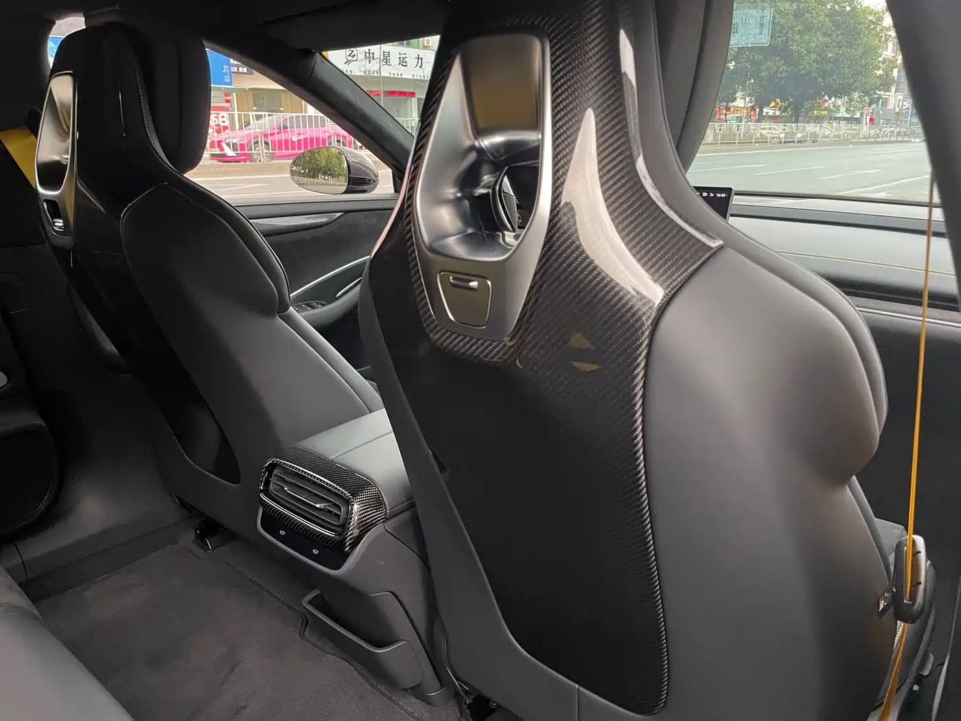 XIAOMI CAR XIAOMI SU7 ULTRA