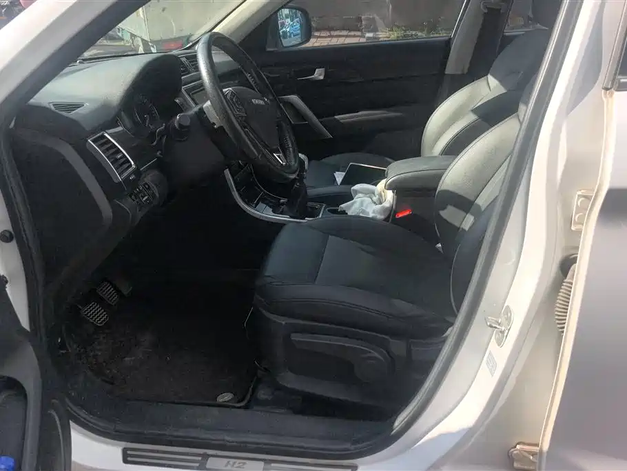 Haval H2 2016 Red Label 1.5T Manual 2WD Luxury фото 9