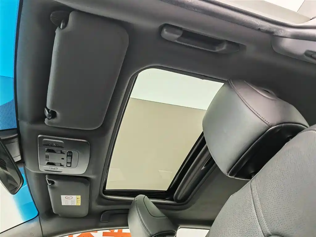 Toyota Avalon 2019 Hybrid 2.5L Luxury Edition China VI фото 14