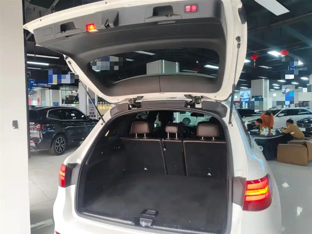 Mercedes-Benz GLC 2019 Facelift GLC 260 L 4MATIC Luxury фото 19