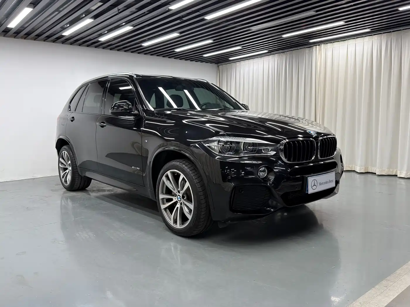 BMW X5 (Import) 2017 xDrive35i M Luxury Sport фото 3