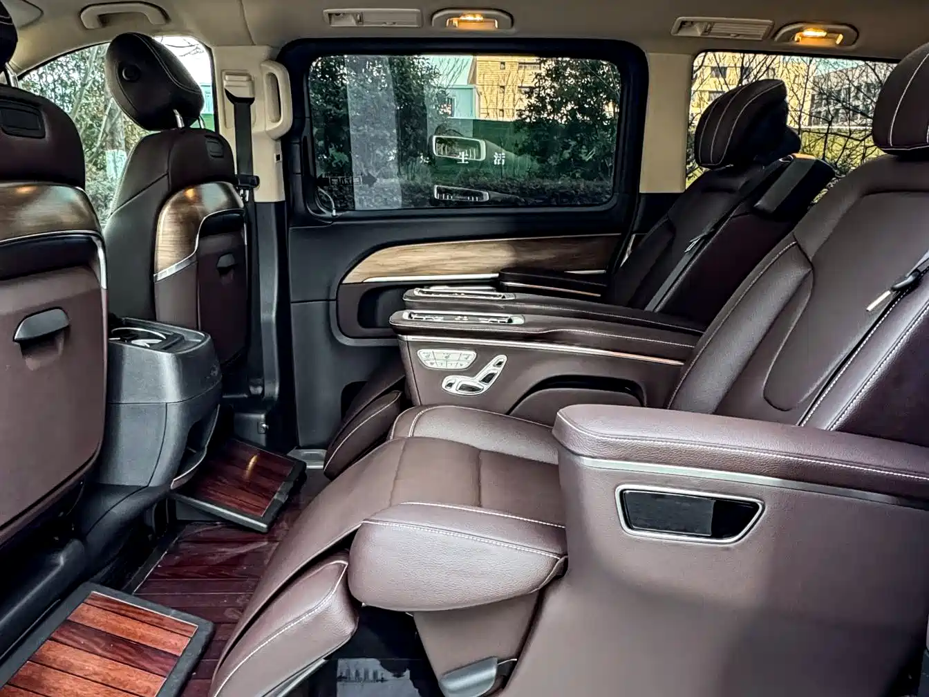 MERCEDES-BENZ V CLASS