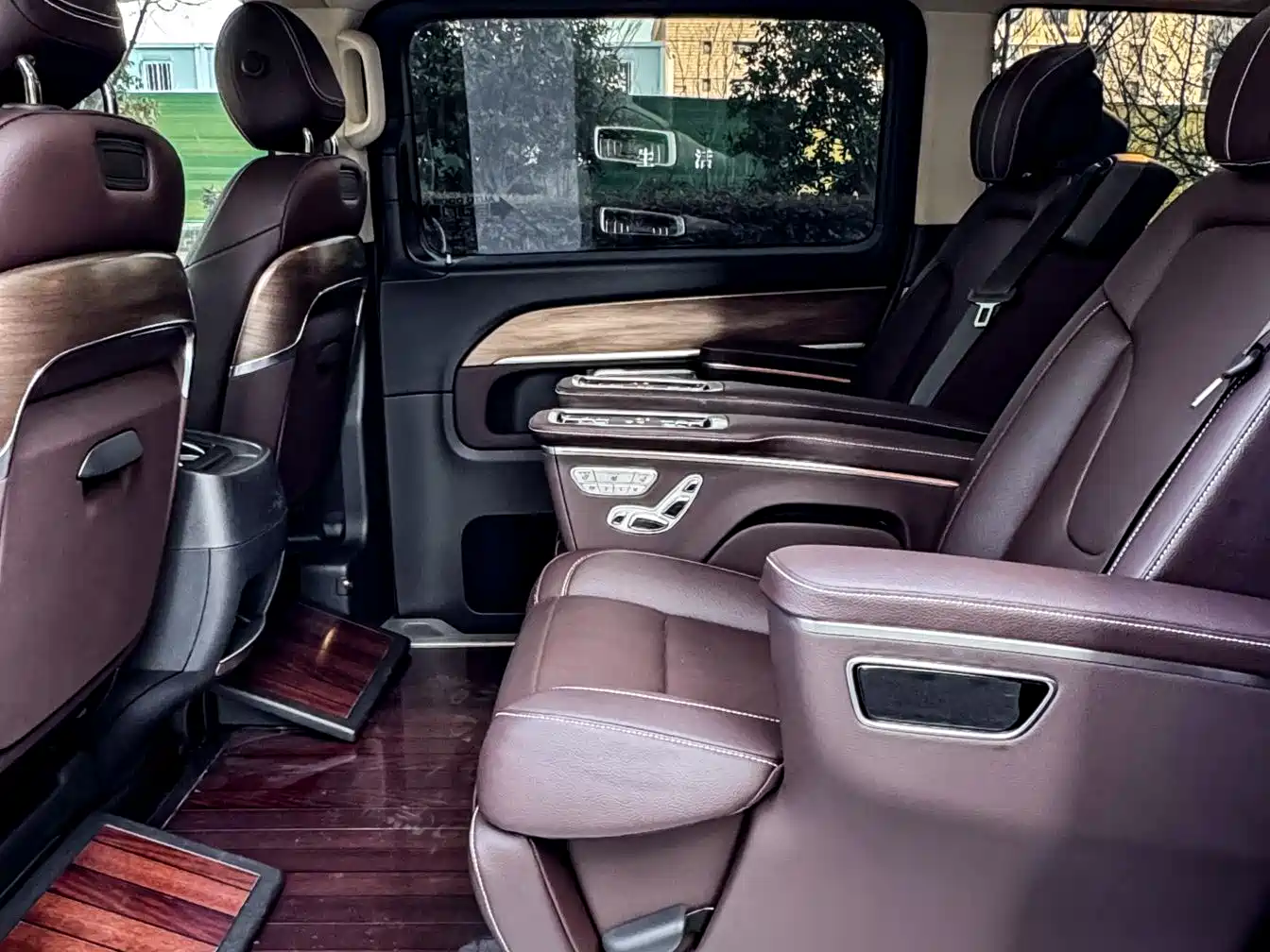 MERCEDES-BENZ V CLASS