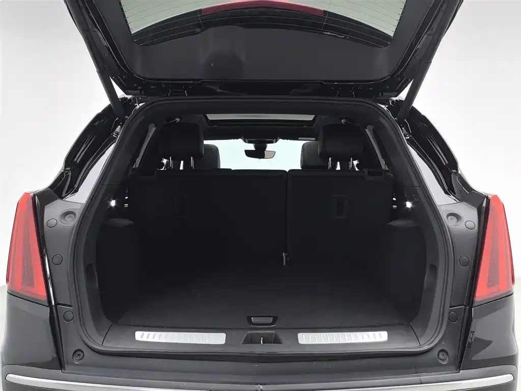Cadillac XT5 2020 Facelift 28T Luxury Model фото 16
