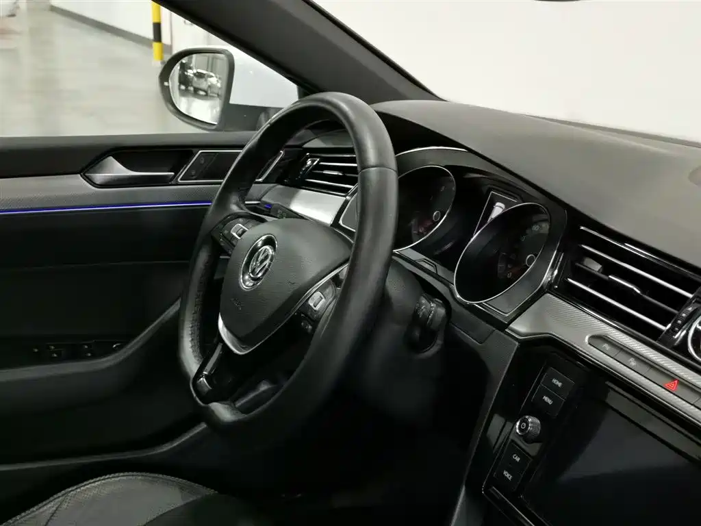 Volkswagen FAW-Volkswagen CC 2019 330TSI Charming Appearance (China V) фото 22