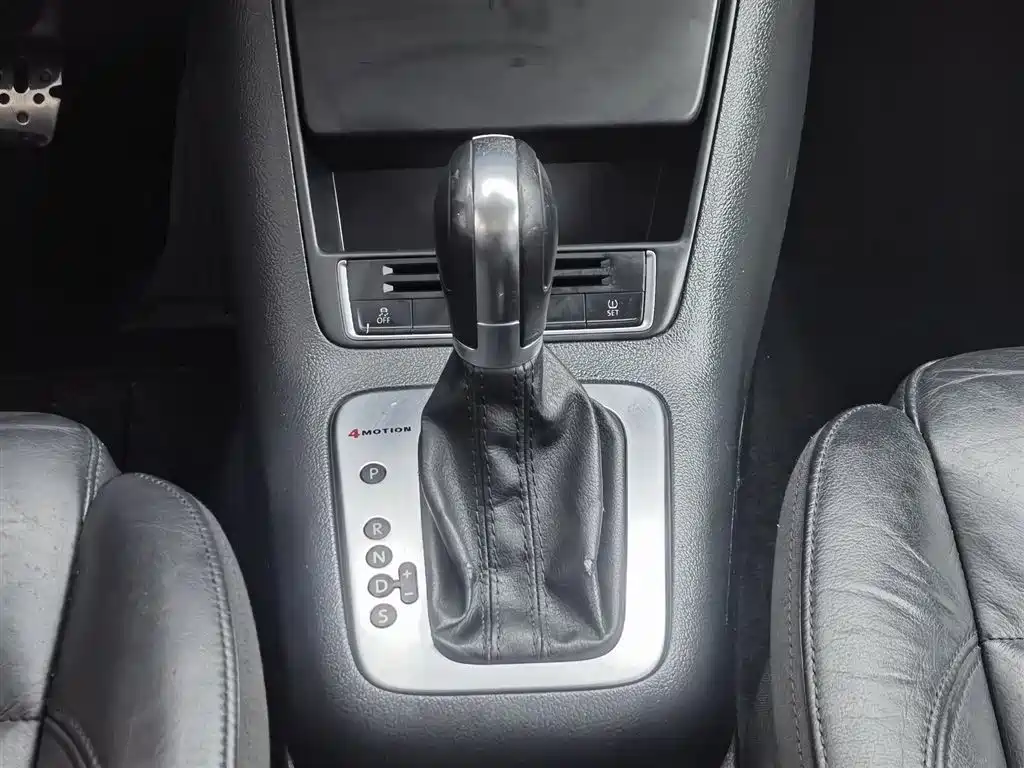 Volkswagen Tiguan 2015 1.8TSI Automatic 4WD Comfortline фото 13