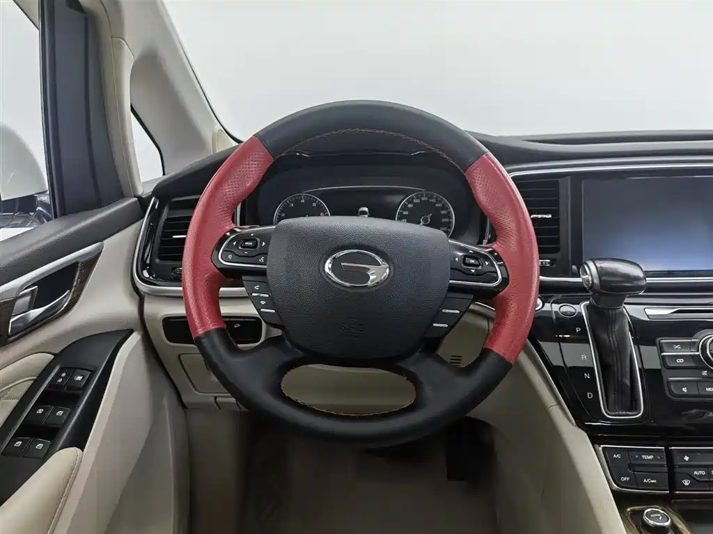 GAC Trumpchi Trumpchi M8 2018 320T Luxury Edition фото 11