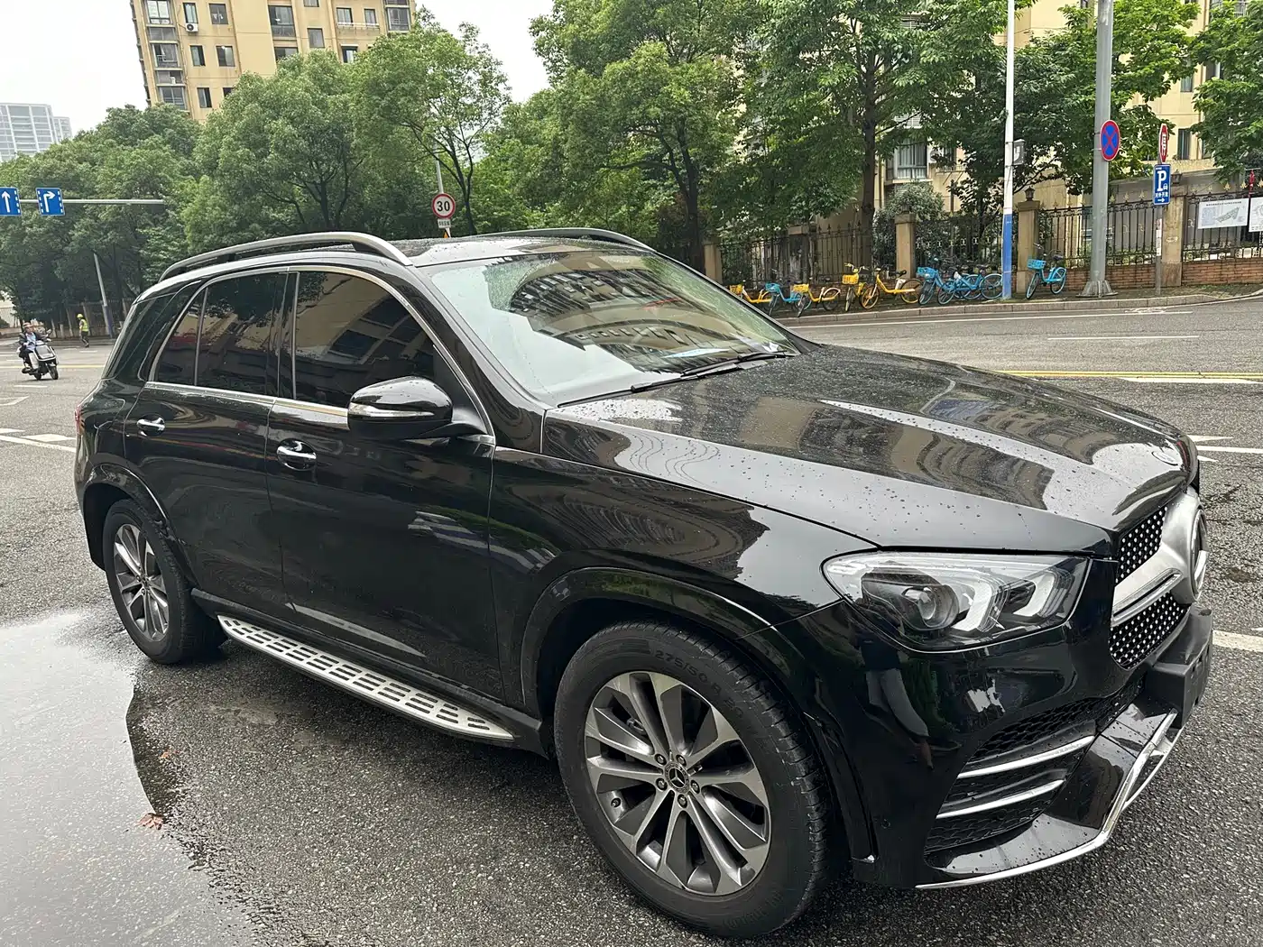 Mercedes-Benz GLE 2021 GLE 350 4MATIC Luxury фото 5