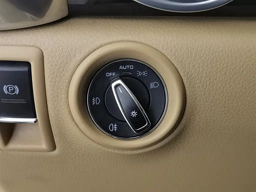 Porsche Cayenne 2011 Cayenne S 4.8L фото 21
