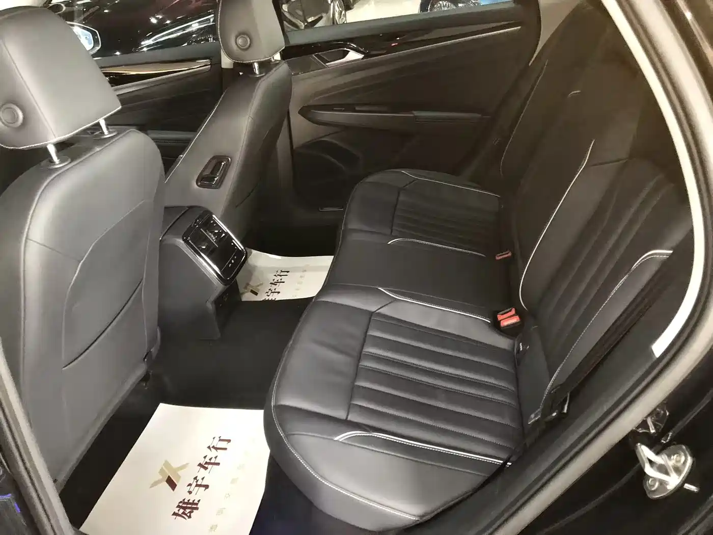 Volkswagen Passat New Energy 2023 430PHEV Hybrid Elite фото 9