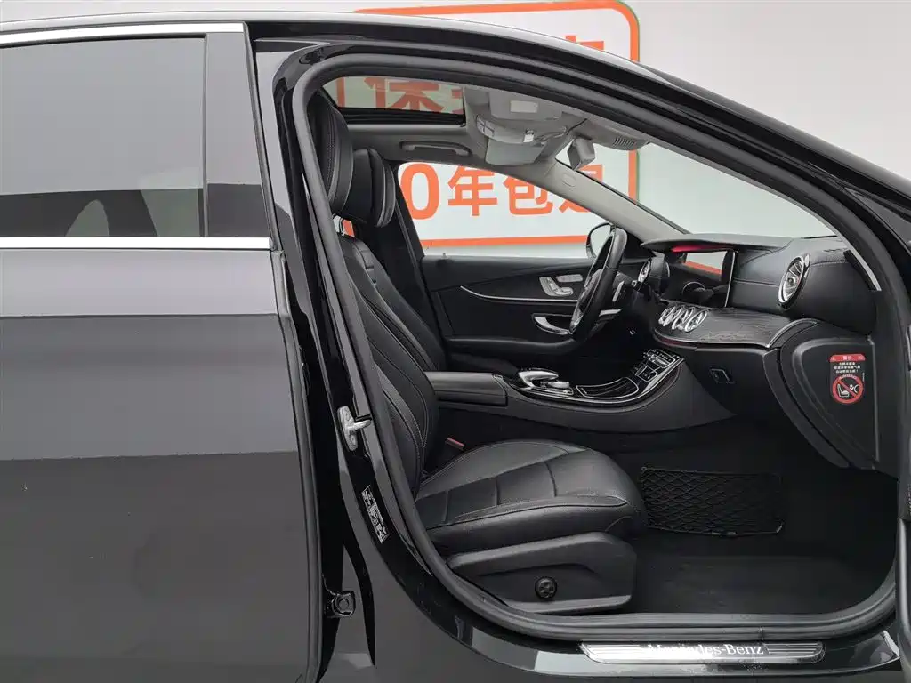 Mercedes-Benz E-Class 2016 E 300 L Sport Fashion Type фото 23