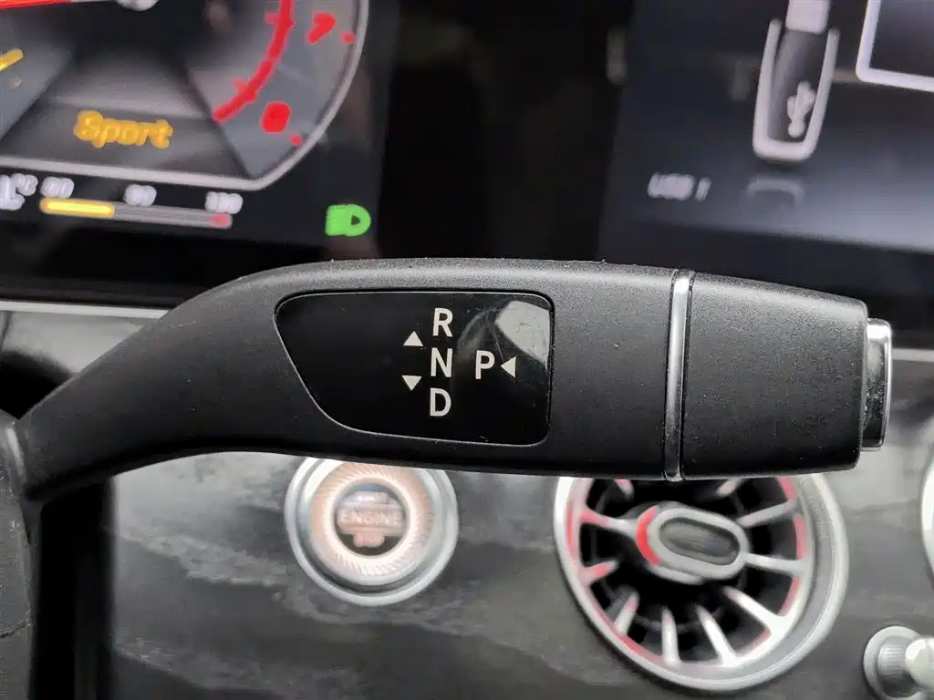 Mercedes-Benz E-Class 2016 E 300 L Sport Fashion Type фото 13