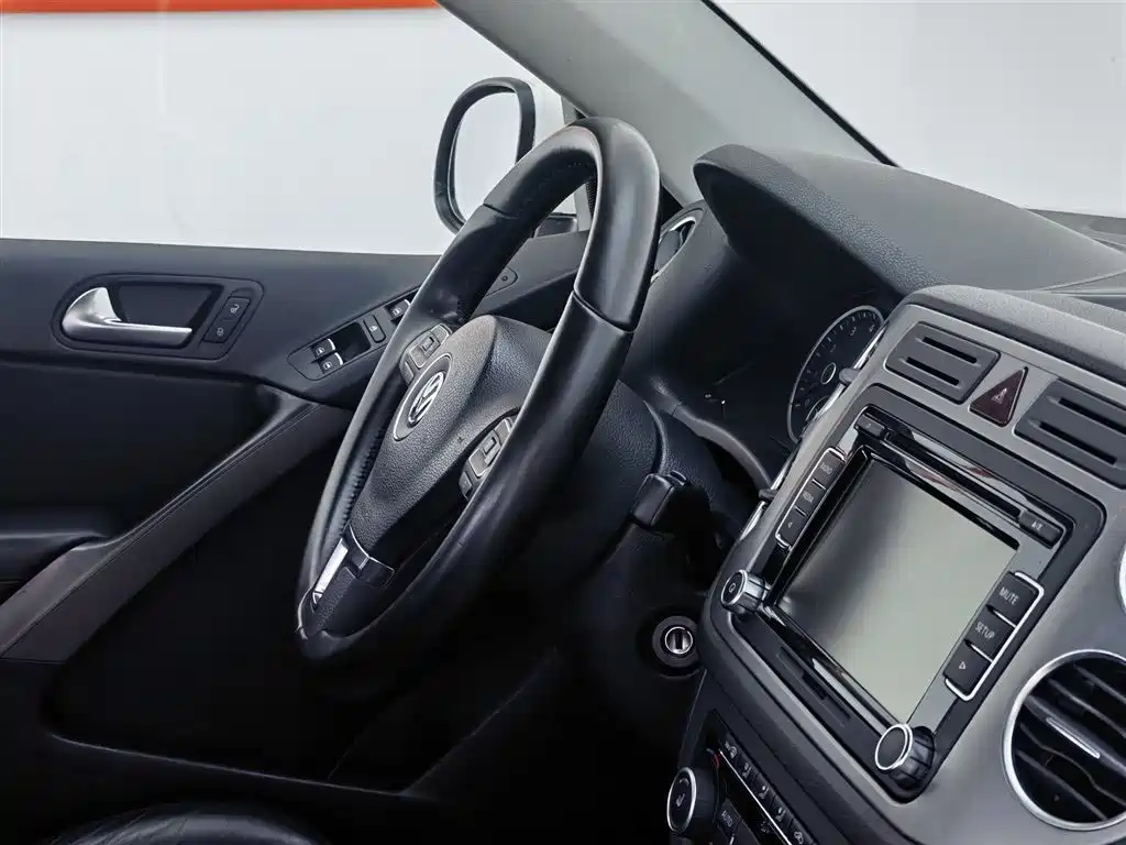 Volkswagen Tiguan 2012 1.8TSI Automatic 4WD Elite Edition фото 22