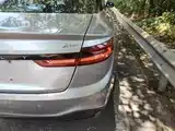 Фото 24 - Geely Geometry A