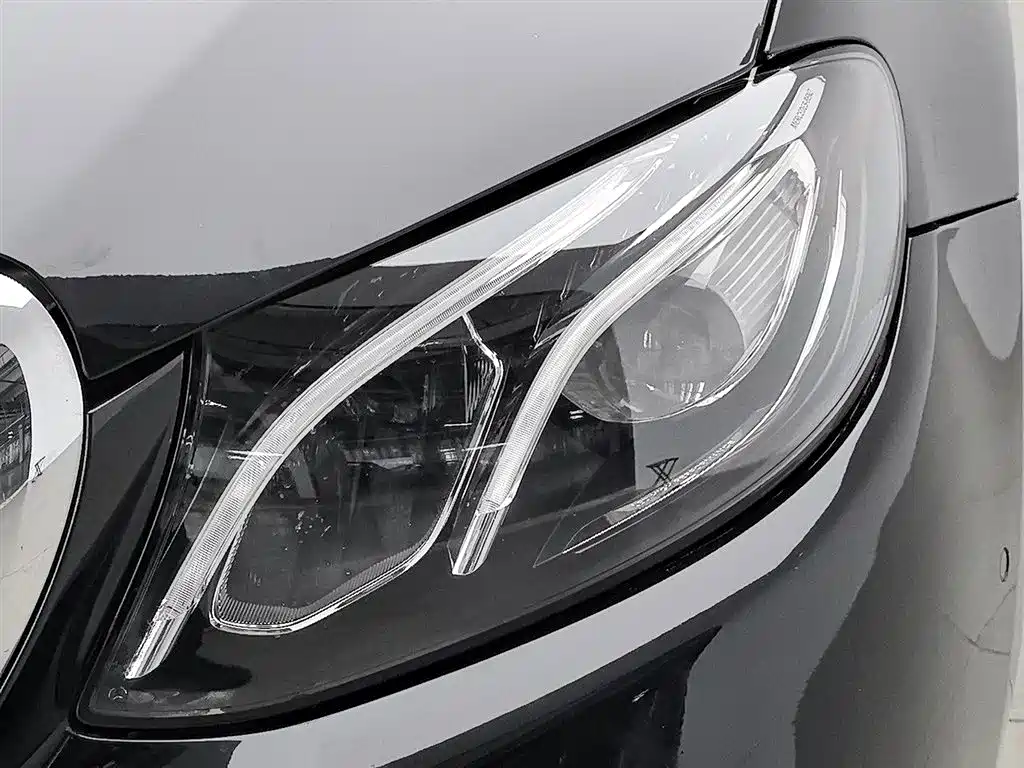 Mercedes-Benz E-Class 2016 E 300 L Sport Fashion Type фото 7