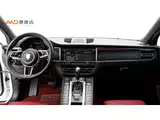 Photo 5 - Porsche Macan