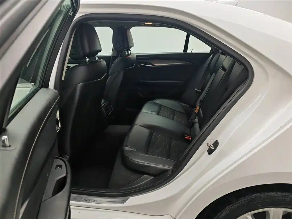 Cadillac ATS-L 2017 28T Technology фото 15