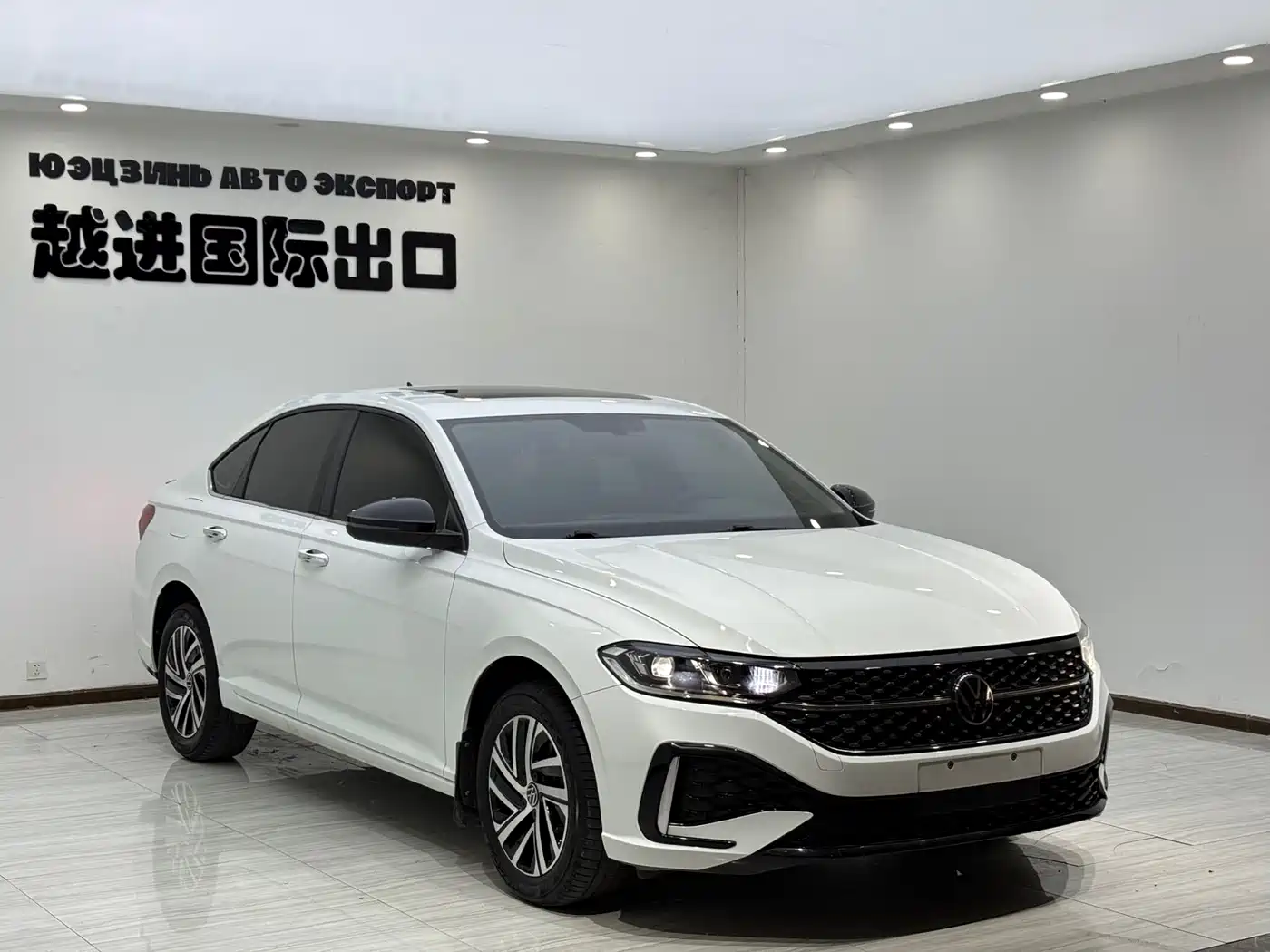 Volkswagen Lavida 2023 Model 280TSI DSG Starlight Eternal Edition фото 3