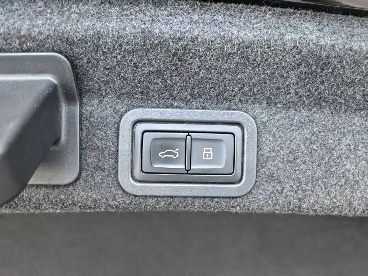 Audi A6L 2023 45 TFSI Premium Selection Dynamic фото 15